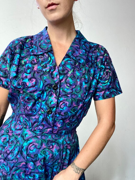 1960s handmade watercolor & black swirl shirtdress - image 6