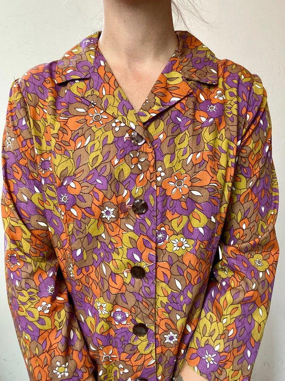1960s handmade MOD leaf print button up dress - image 6