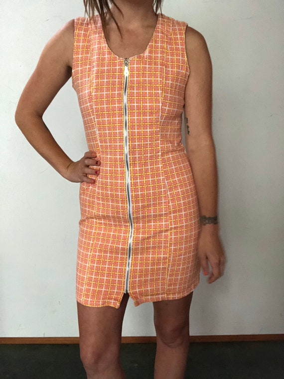 90s does 60s MOD zipper front plaid mini dress - image 2