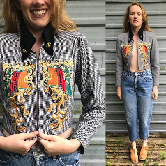 80s-90s royal crest embroidered houndstooth croppe
