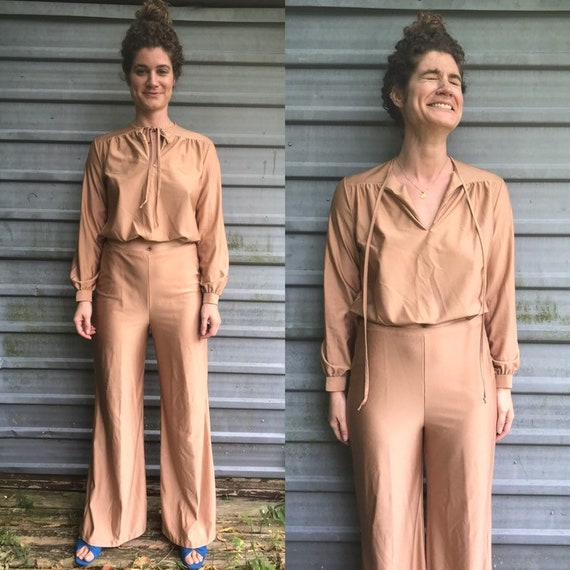 1970s bronze 2-piece set w/ crop top & bell bottom