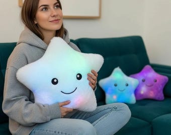 Almofada de Pelúcia Estrela LED | Almofada Estrela Kawaii Brilhante | Brinquedo de Pelúcia Estrela Macia | Decoração Fofa para Quarto | Presente de Pelúcia Estético