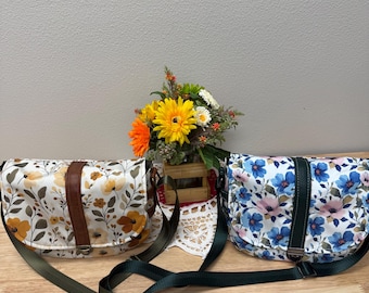 Small Saddle Crossbody Bag