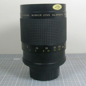 Spiratone Minitel-M 500mm f/8 Super Telephoto Mirror Lens with a Nikon F T Mount