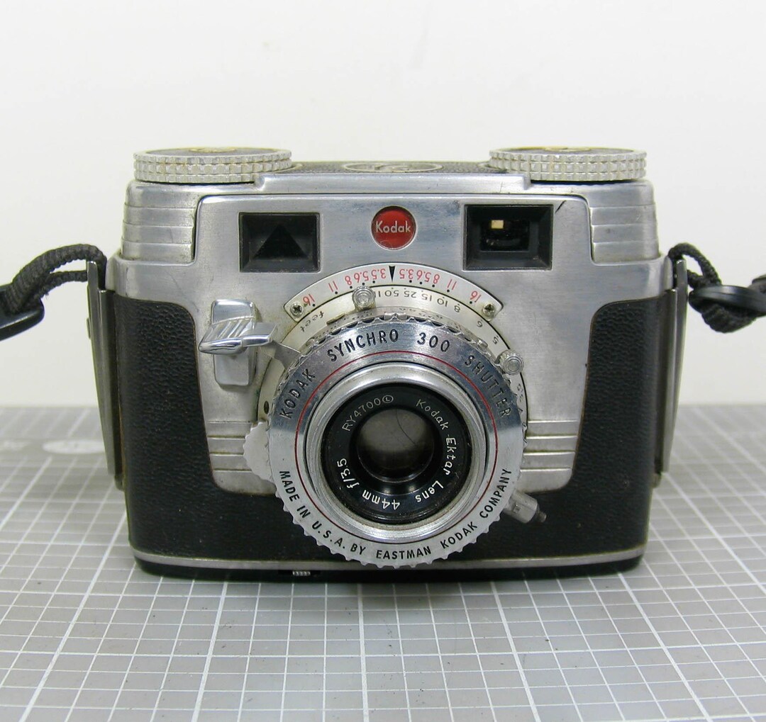 Signet Camera Ip Vintage Kodak Signet 35 Rangefinder 35mm Film Camera With a Ektar 44mm ...