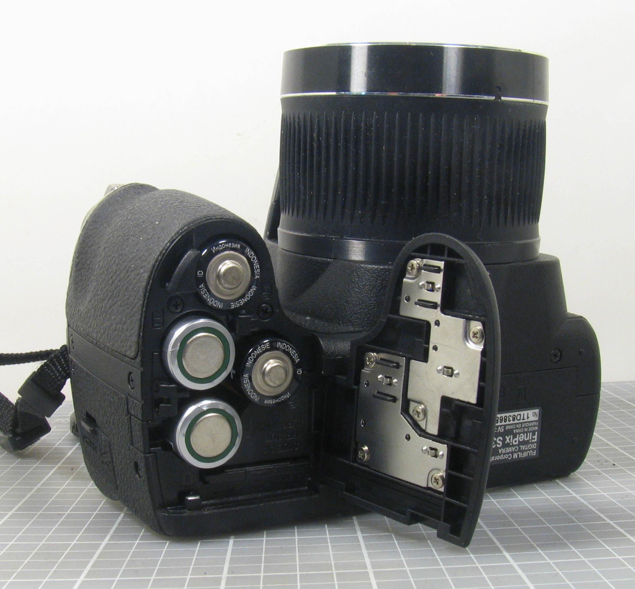 FUJIFILM FinePix S3Pro+おまけ il_fullxfull.6293221120_b45l.jpg