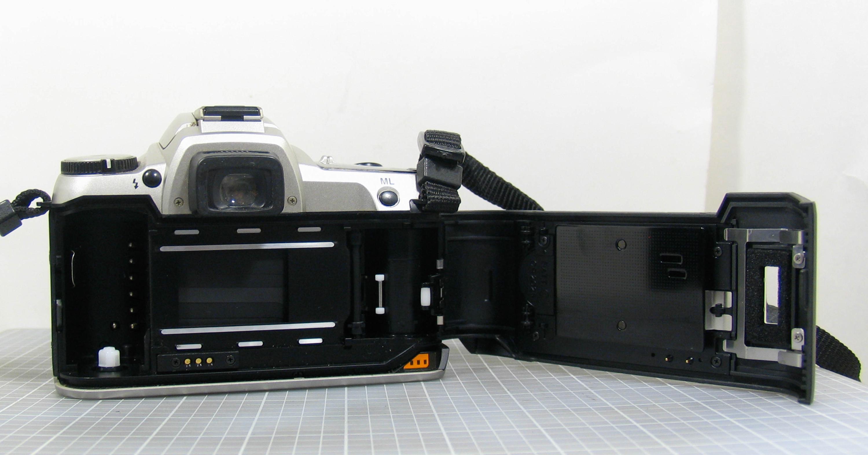 Pentax ZX-30 35mm Film Slr With an Auto Focus SMC Pentax-fa 28