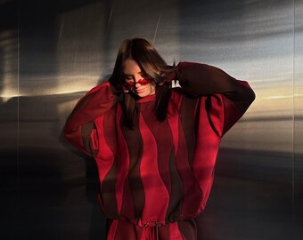 Wavy Red Brown Patchwork Fleece Tracksuit, Abstract Swirl Two-Piece Set, Roomova