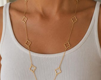 Minimalist Gold Clover Necklace, Women's Clover Necklace, Gold-Plated Stainless Steel, Minimalist Lucky Charm Jewelry, Four-Leaf Clover