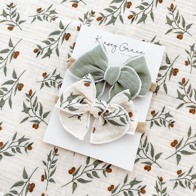 Floral Print Bow Set, Floral Bow and Solid Bow on headbands or hair clips