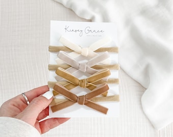 Ensemble de noeuds en velours, noeuds pour bébé fille, bandeaux pour bébé, noeuds pour nouveau-né, petits noeuds, bandeau pour nouveau-né, cadeau de baby shower, ensemble de serre-tête, noeuds pour bébé