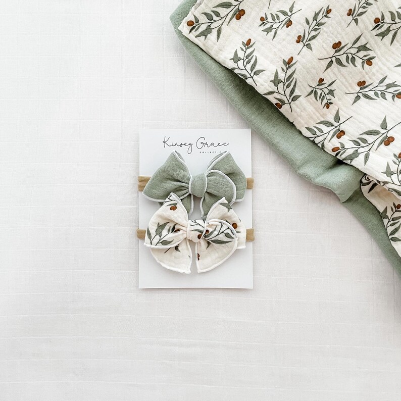 Floral Print Bow Set, Floral Bow and Solid Bow on headbands or hair clips