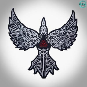 Écusson brodé corbeau ailé viking, 33 cm, à repasser, pour veste ou gilet nordique.
