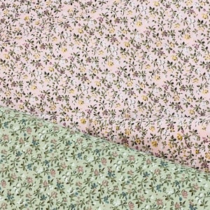Small flower vines, pink green, 100 % cotton Fabric, sold by the yard, daisy flower, Riley Blake, quilt fabric, sewing, crafts