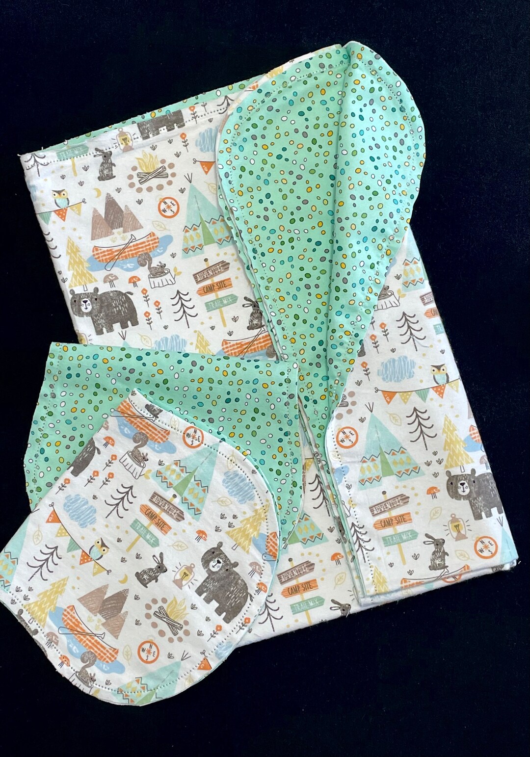 Hemstitch Woodland Bear Receiving Blanket & 2 Burp Cloths, Green Yellow