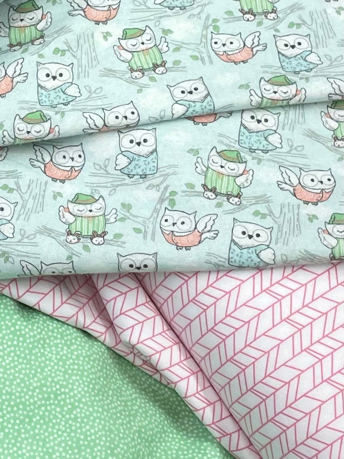 Owls in a tree, baby owls in sweaters, top quality quilt flannel fabric, green white dot and pink wh