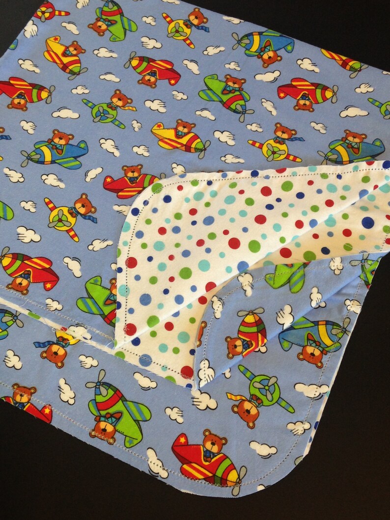 top quality fabric polka dot Hemstitch airplane Receiving blanket /& 2 burp cloths crochet flannel red green baby boy gift blue