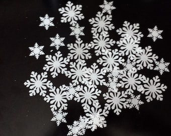 30 Edible White Snowflakes