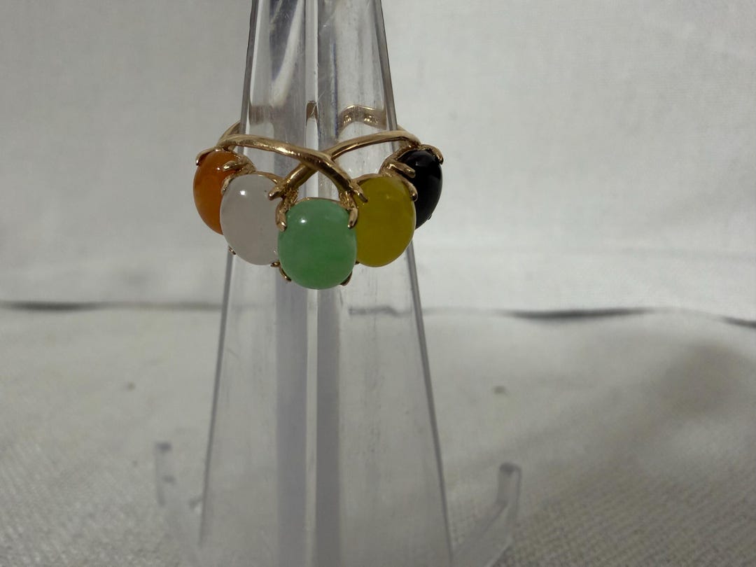 Vintage Sanuk 14K Gold Multi Jade Ring – Five Stone Rainbow Cabochon ...