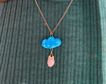 Charm Wolke und kleine Katze, Keramik Anhänger, mit versilberter Kette | Handgemacht à Berlin