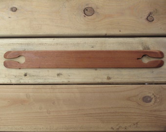 12" Hardwood Stick Shuttle