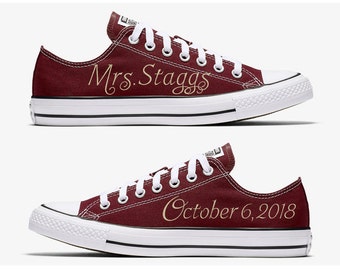 maroon converse size 6