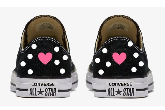 Converse with dots and heart 2025