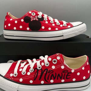 Converse Hand Painted with Minnie Mouse Design image 1