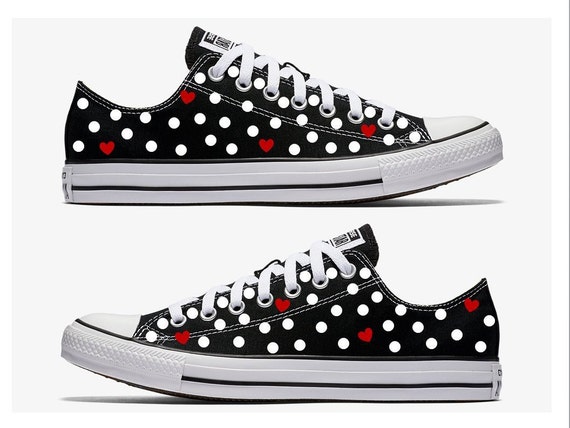 red polka dot converse