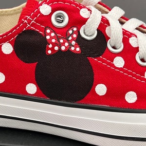 Converse Hand Painted with Minnie Mouse Design image 2