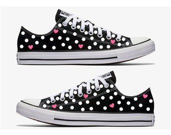 pink polka dot converse