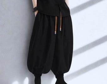 Pantalones harem coreanos para hombre, corte holgado, algodón, con cordón ajustable, estilo streetwear, minimalistas, de pierna ancha.