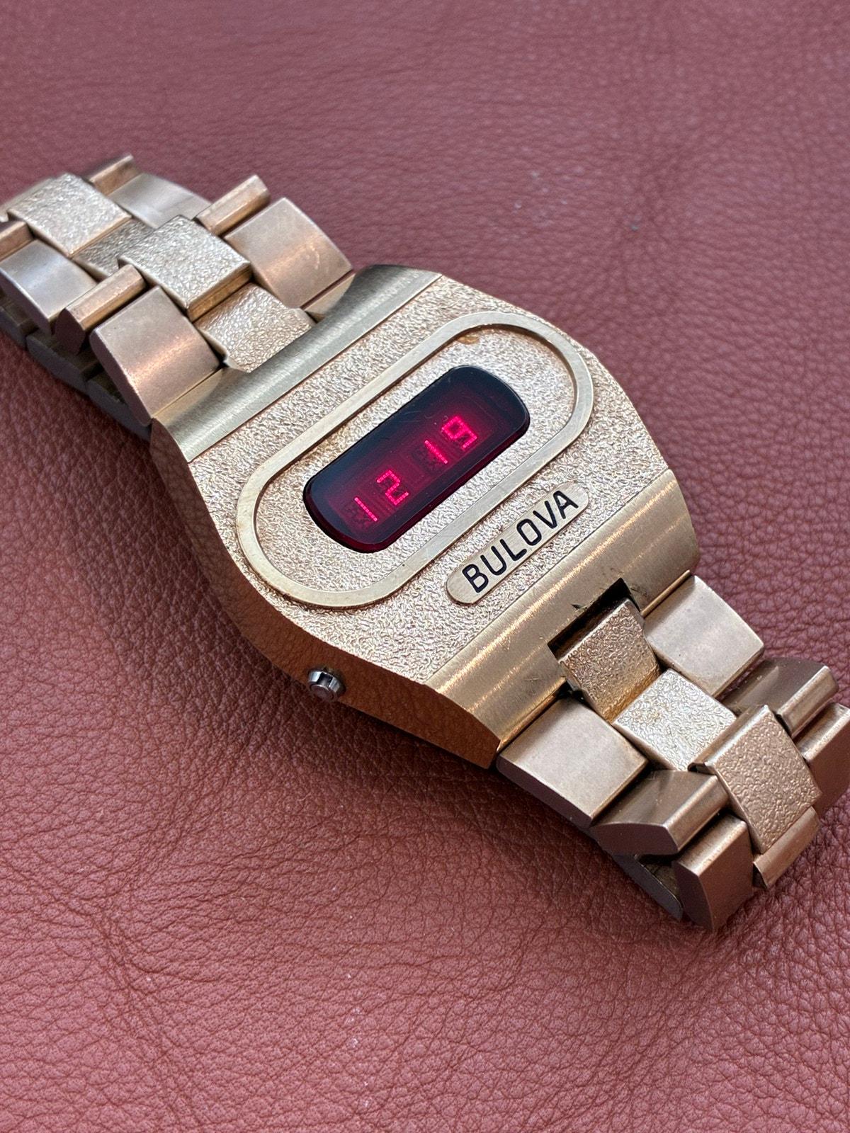 1970s red led watch - Etsy 日本