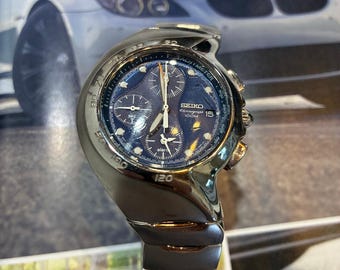 Cronógrafo asimétrico Seiko vintage 7T62-0AM0