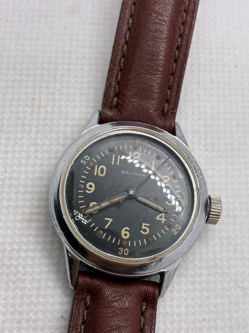 Vintage Military Issue WW2 Waltham Ordinance USA Watch image 3
