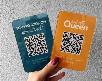 Mini QR Code Acrylic Display Sign: Customizable Social Media & Payment Display (Clear Acrylic, 10x15cm, Wooden Base)