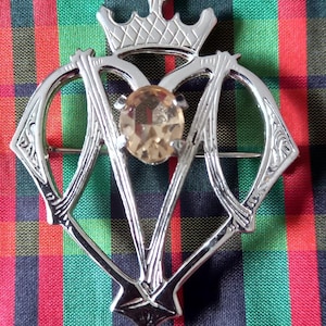 Luckenbooth Brooch - Etsy