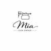 Mia