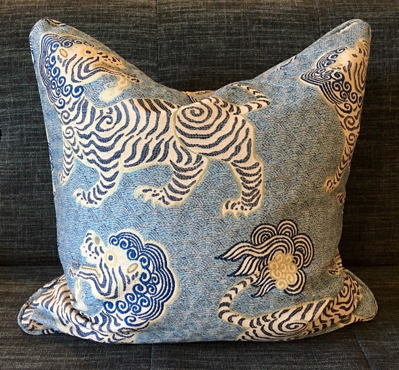 Chinoiseri Dragon Tiger Blue and White Pillow Covers / - Etsy