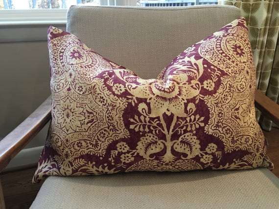 Maroon and beige throw pillows deals