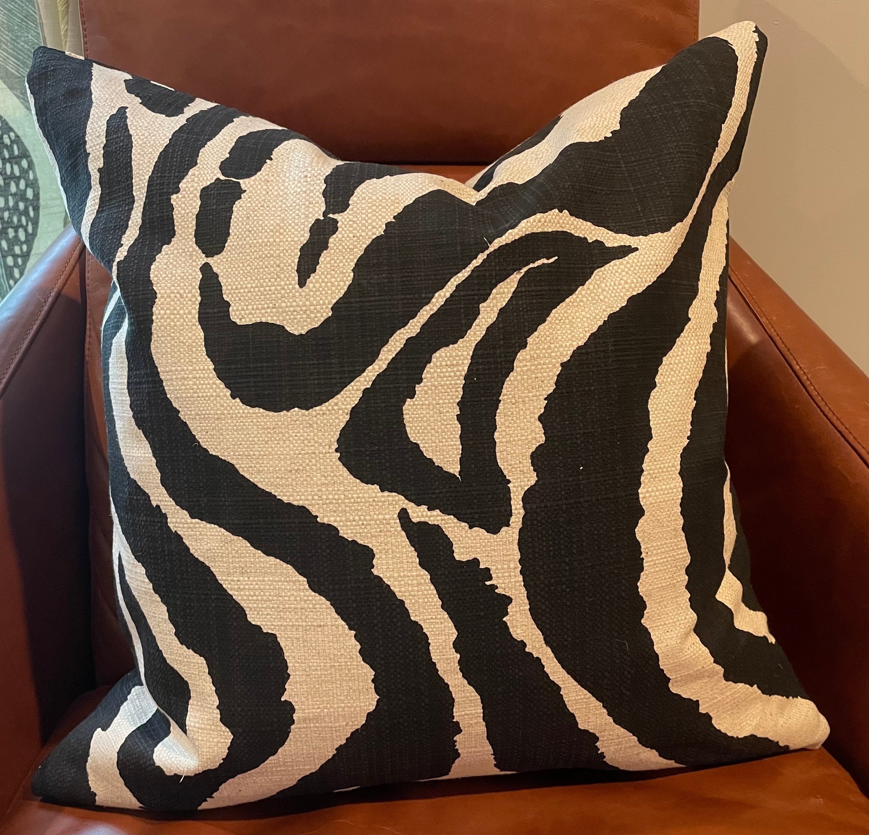 Set 2 Standard Animal Print Pillow Case Leopard Zebra Office Cushion A 