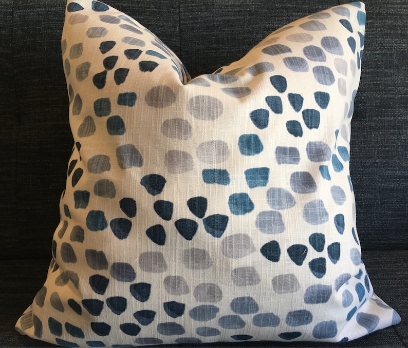StitchandBrush Pillow Cover - Thumbnail 2