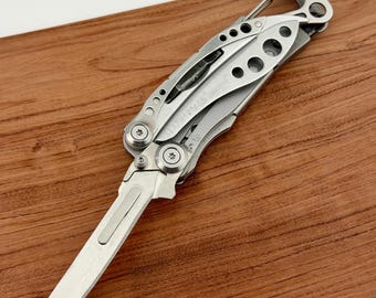 Scalpel Blade Adapter for Leatherman Skeletool