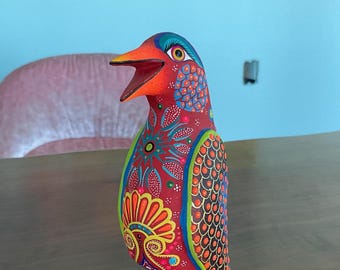 Hand-Carved Oaxacan Alebrije Bird – Colorful Folk Art Sculpture (Copal Wood, Mexico) Red