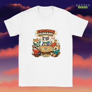 Op de afbeelding: Een set van drie keramische mokken met een gespikkelde, matte afwerking. De mokken zijn in crème, lichtgrijs en donkergrijs. Elke mok heeft een eenvoudig, minimalistisch ontwerp.