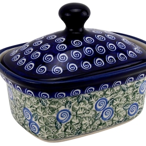 Polish Pottery Butter Dish with Lid, 5.75" L x 4" W x 4" H, Capacity: 14 Oz., - Zaklady Boleslawiec Butter Dish with Knob Handle