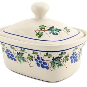 Polish Pottery Butter Dish with Lid, 5.75" L x 4" W x 4" H, Capacity: 14 Oz., - Zaklady Boleslawiec Butter Dish with Knob Handle