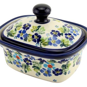 Polish Pottery Butter Dish with Lid, 5.75" L x 4" W x 4" H, Capacity: 14 Oz., - Zaklady Boleslawiec Butter Dish with Knob Handle