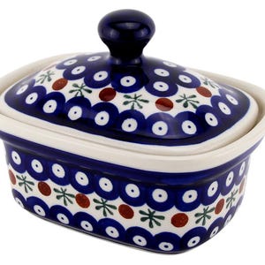 Polish Pottery Butter Dish with Lid, 5.75" L x 4" W x 4" H, Capacity: 14 Oz., - Zaklady Boleslawiec Butter Dish with Knob Handle