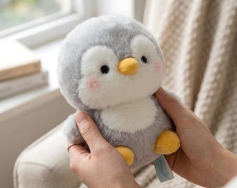 Soft Plush Penguin Toy 16cm, Cozy Stuffed Animal for Kids Room Décor